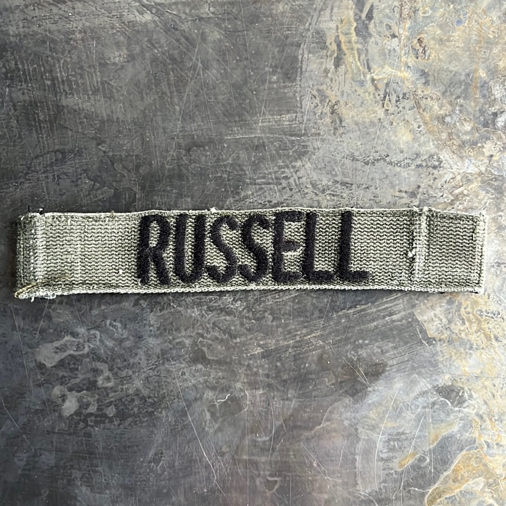 RUSSELL Embroidered Vintage ‘Army Green’ Military Name Tape Patch